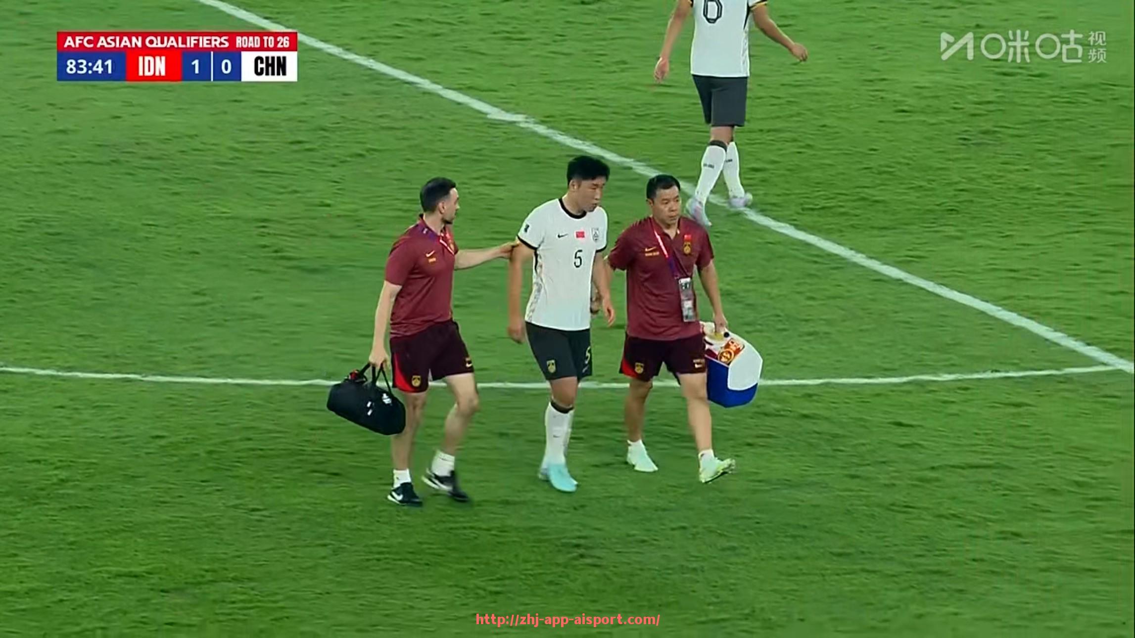 爱体育app-赛季法甲最佳球队球员：最佳球员的评选与奖项