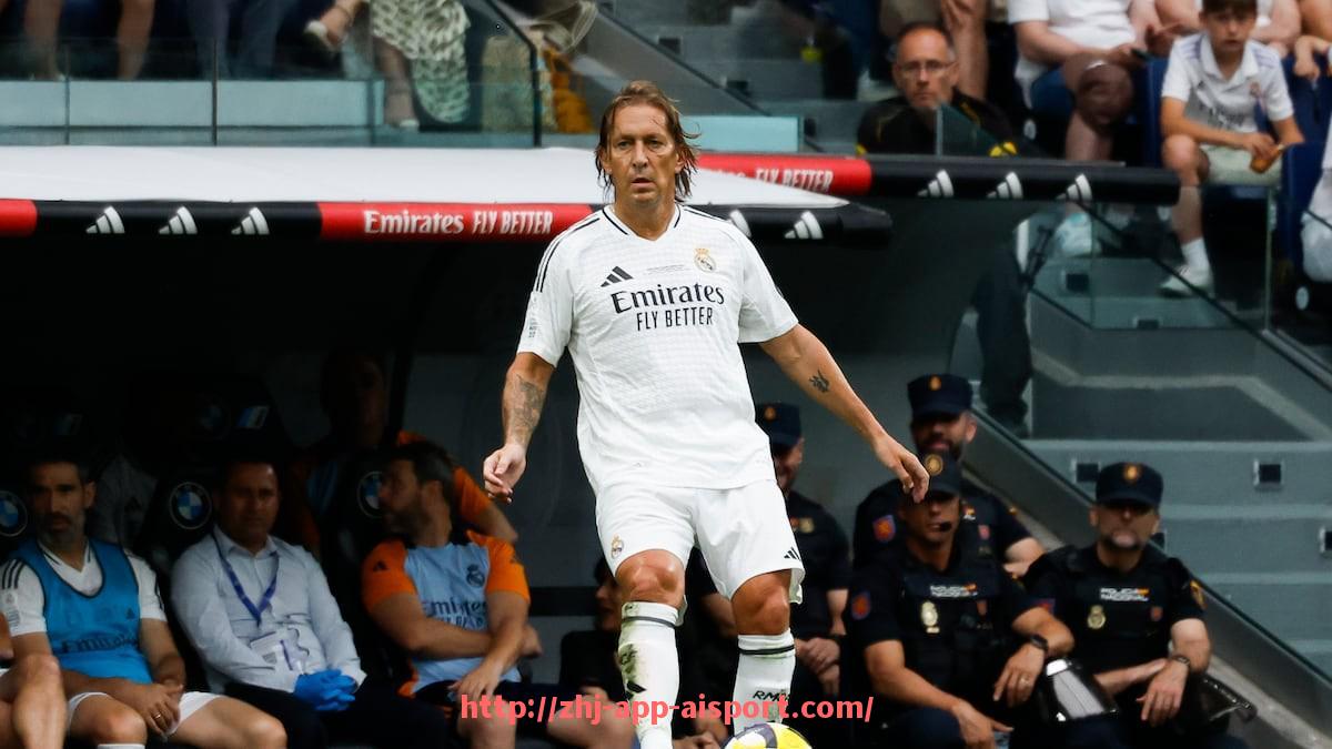 爱体育app-世俱杯单人持球突破造成混乱次数数据统计与战术价值